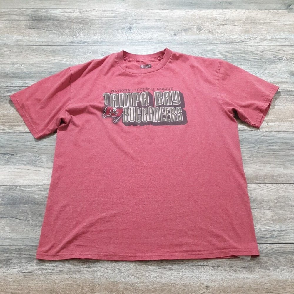 Team Apparel Tampa Bay Buccaneers Mens XL T Shirt NFL Football Sports
